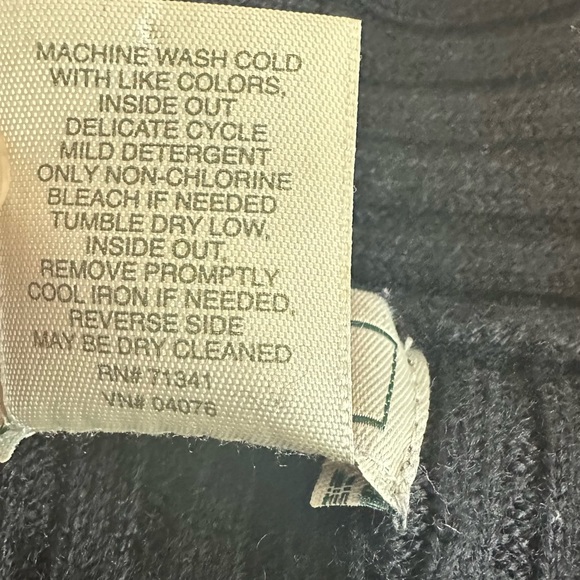 LL Bean Womens Large Cardigan 100% Merino Wool Sweater Collar Shawl Black Pocket - Picture 6 of 10